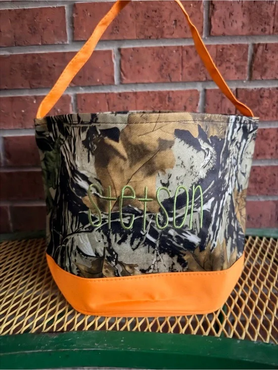 NWOT CAMO HALLOWEEN BASKET ALREADY PERSONALIZED with STETSON