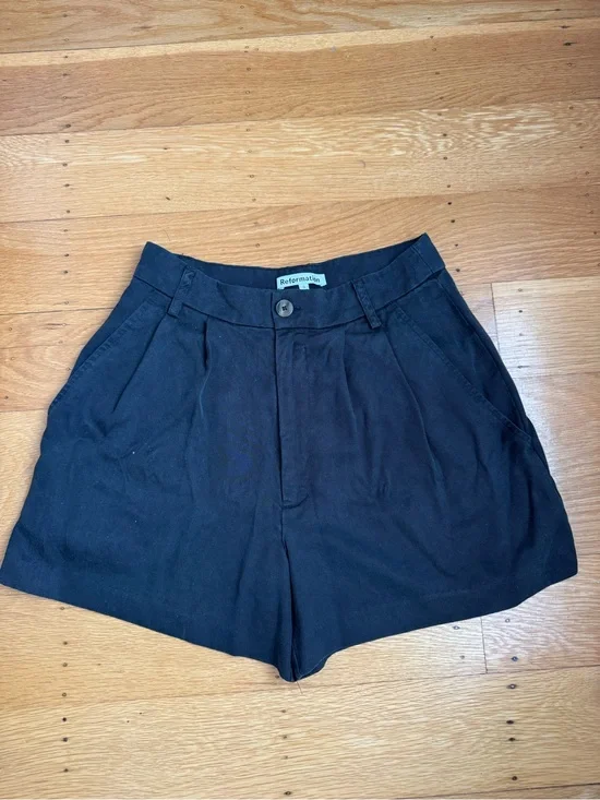Reformation Mason Short
