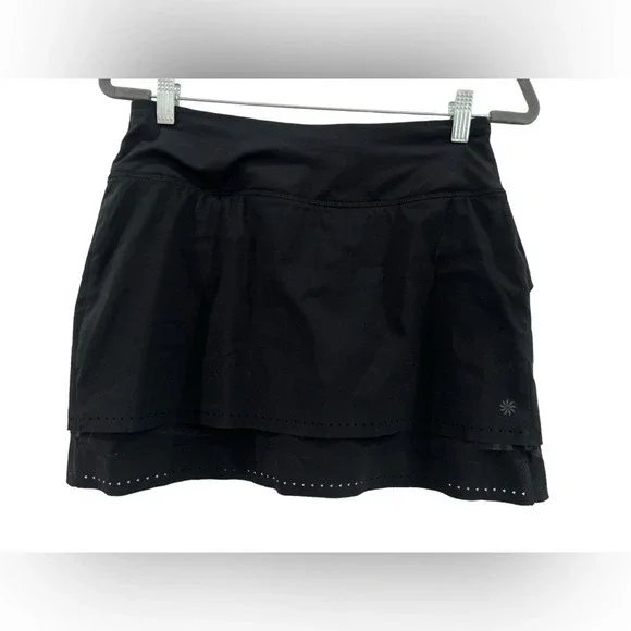 Athleta Womens XS Black Laser Cut Tiered‎ Active Skort Zipper Pocket Running