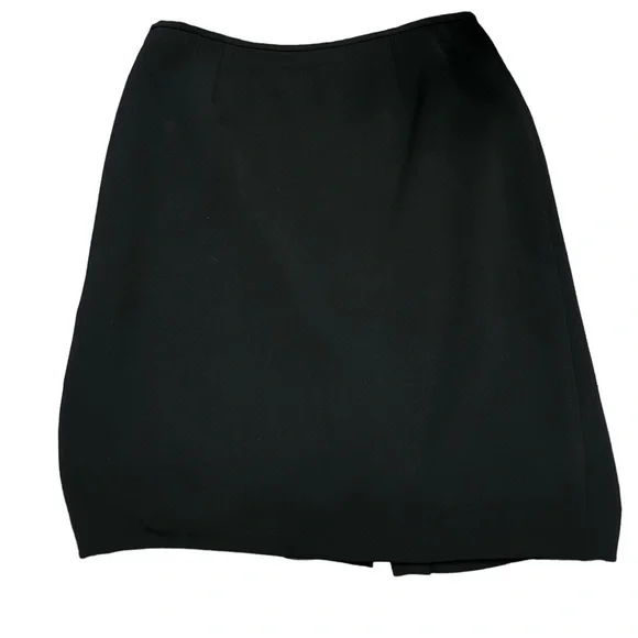 Liz Claiborne‎ black pencil skirt. Size 14
