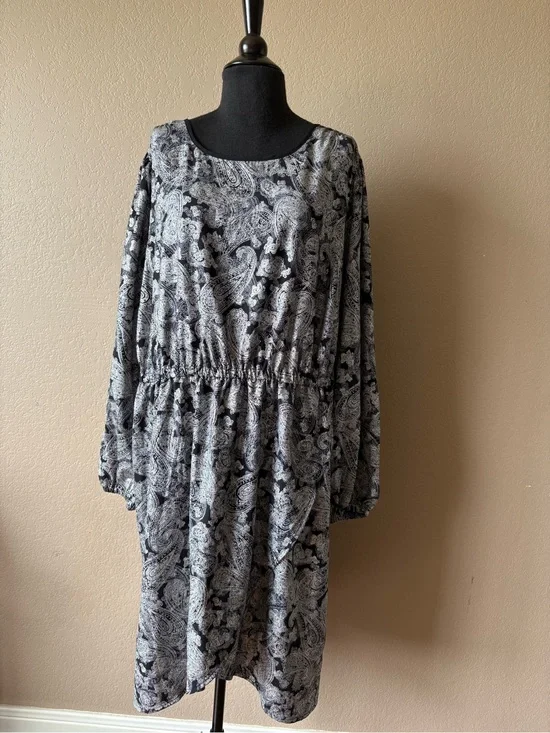 Michael Kors Black Silver Dress Long Sleeve Size 2X Paisley Print