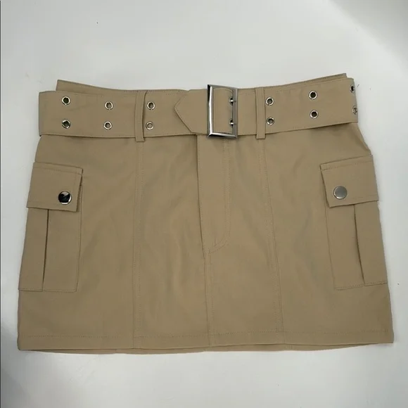Tan Khaki Cargo Mini Skirt with Belt Size 30” Waist approx. size 11