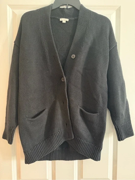 GAP Black V-Neck Button Cardigan with Pockets