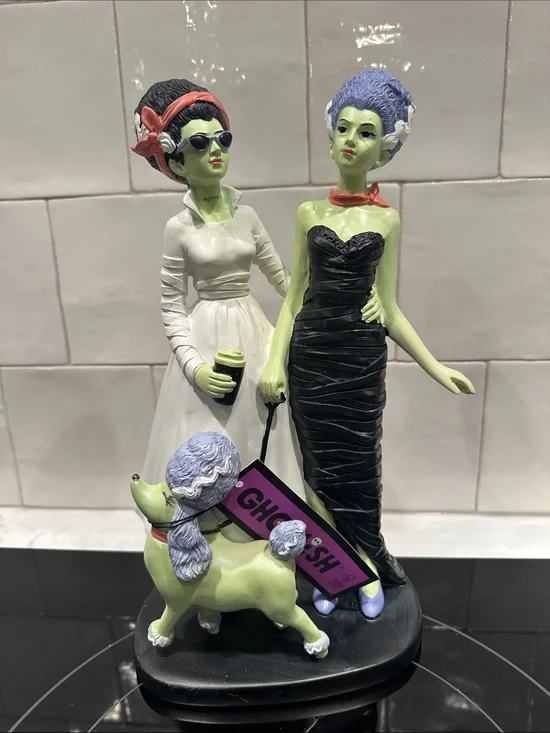 NWT Ghoulish Brides of Frankenstein Walking the Dog Halloween Decor Statue 12”