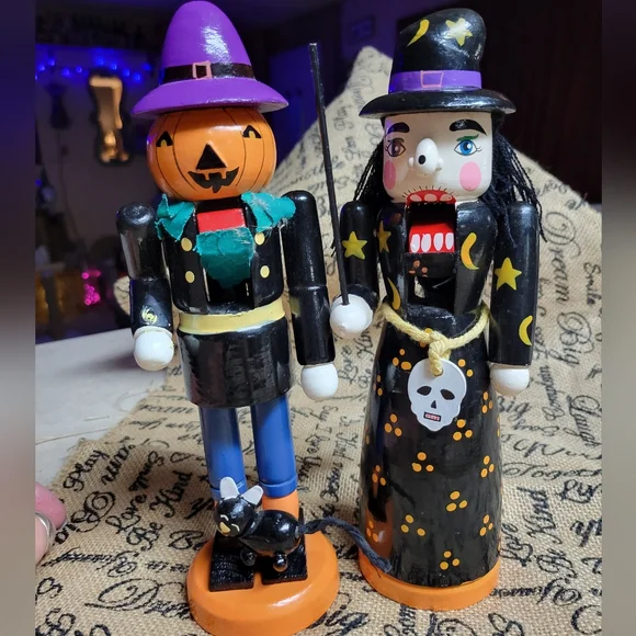Vintage rare collectable 10 in Halloween nut crackers lot of 2
