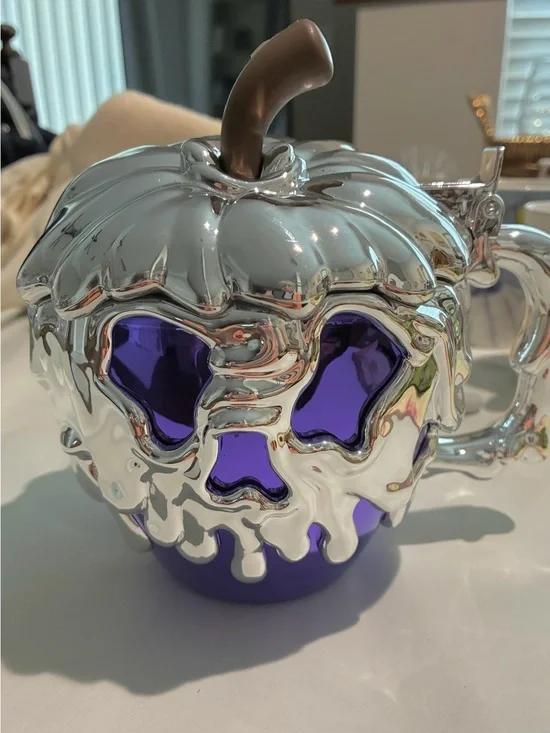 Disney Molded  “Shiny Apple” Poison Skull Mug from “Snow White”  Shiny&New. 7x9”
