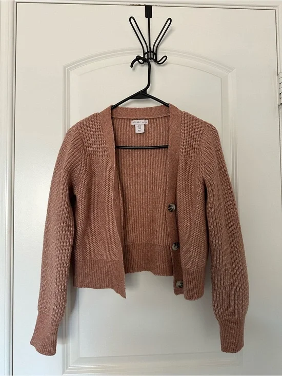 Dusty Pink Cropped V-Neck Button Cardigan Sweater