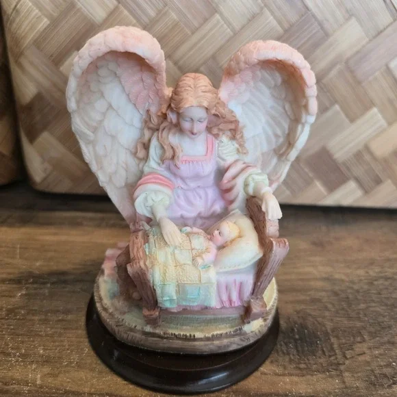 Gift Collection Kneeling Angel on Wood Base Christmas Decor‎ Baby Jesus Ceramic