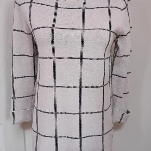 Tahari  Women's Jumper SIZE M