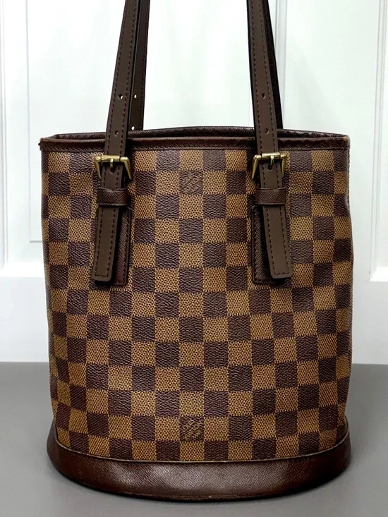 Louis Vuitton Bucket Bag PM Damier Ebene Red Lining
