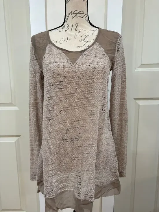 NWT BKE The Buckle Sheer Tan Sweater Size Small