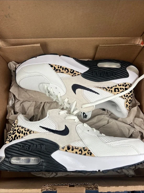 Nike Women’s White & Leopard Accent Air Max Sneakers