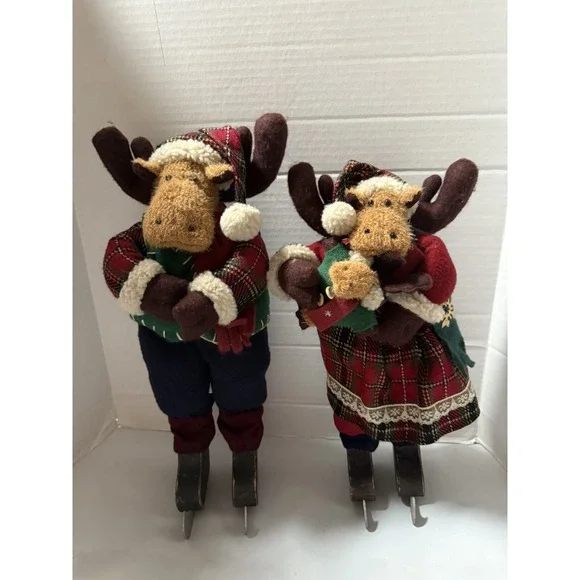 Vintage 2 Chris Moose Christmas Stand Alone Decor Ice Skating Couple Baby Winter