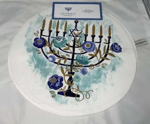 NEW HANUKKAH CIRCLE PLACEMATS STAR OF DAVID MENORAH BLUE WHITE FLOWERS SET/4