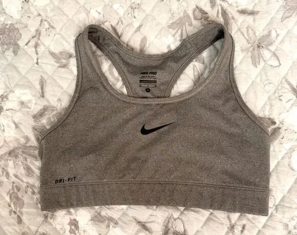 Nike Pro Dri-FIT Sports Bra Medium Gray Heather Racerback Medium Support