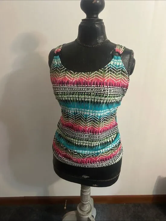 Croft & Barrow Women’s Multicolor Swim Tankini Top with Geometric Print