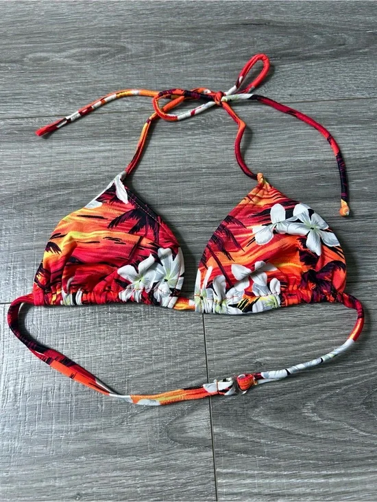 No Boundaries Red Orange Tropical Floral Triangle Bikini Top