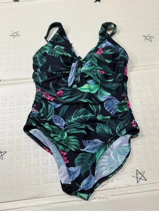Tropical Leaf One-Piece Swim Suit - Green
