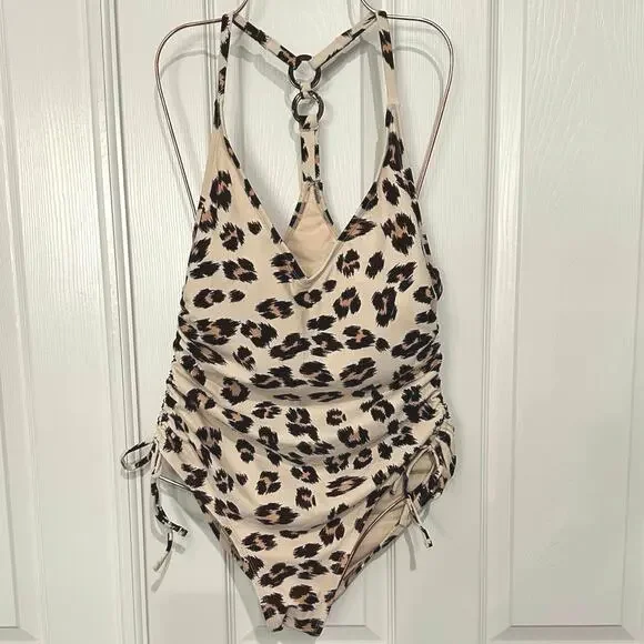 Kona Sol Leopard Print One Piece Swimsuit V-Neck Y-Back Rings Medium‎