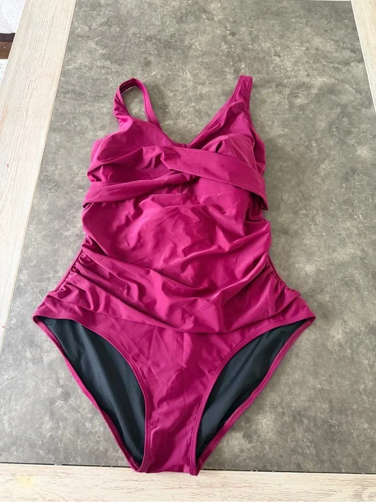 Halcurt Ruched Twist Front One Piece Swimsuit