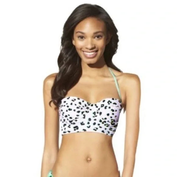 NEW Xhilaration reversible animal print bikini top
