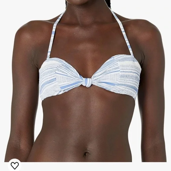 Mae bathing suit top size small NWOT 40$