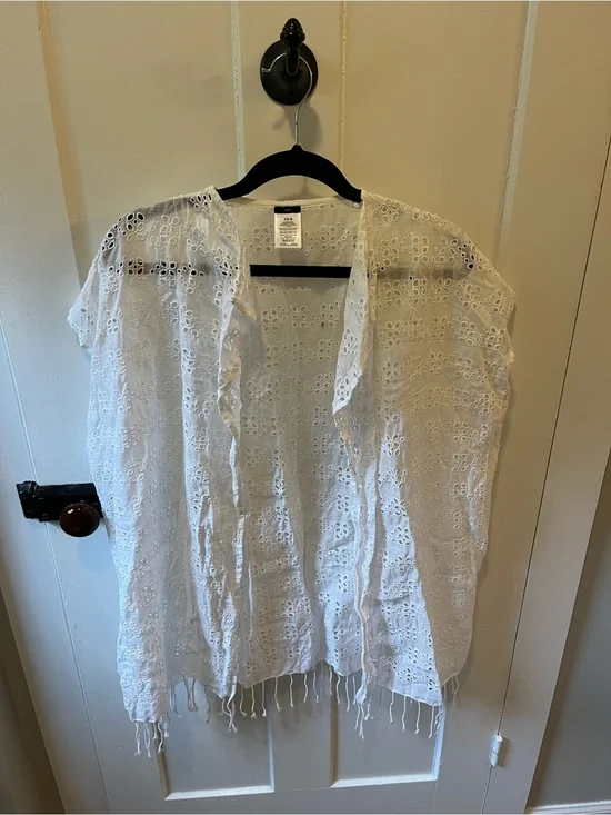 J. Crew eyelet beach swim poncho Open Front Linen and Cotton Size XS - S
