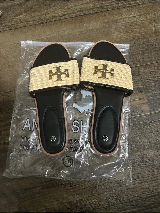 Tory Burch Black Footbed Beige Raffia Logo Slide Sandals