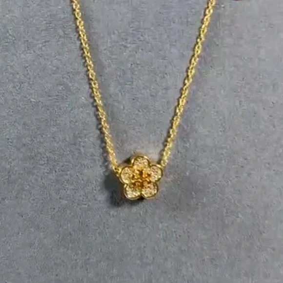 TORY BURCH Kira Flower embellished necklace Gold Chain Necklace NEW $129