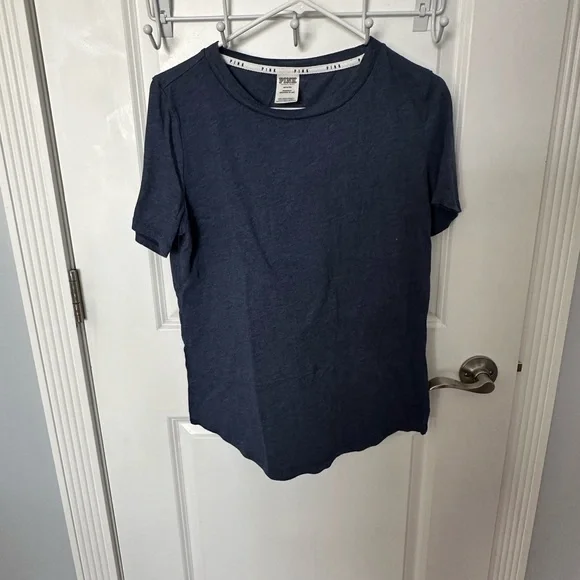 *EUC*Sz M*PINK*VS* Tee