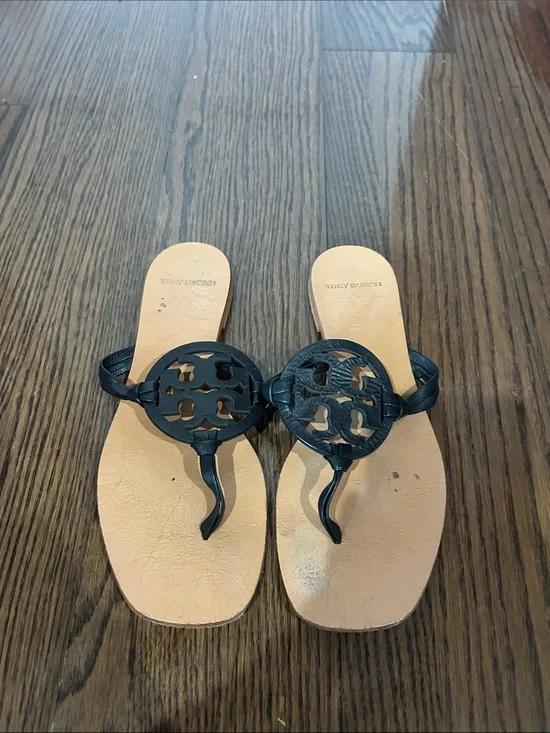 Tory Burch Black Leather Logo Thong Sandals with Natural Footbed