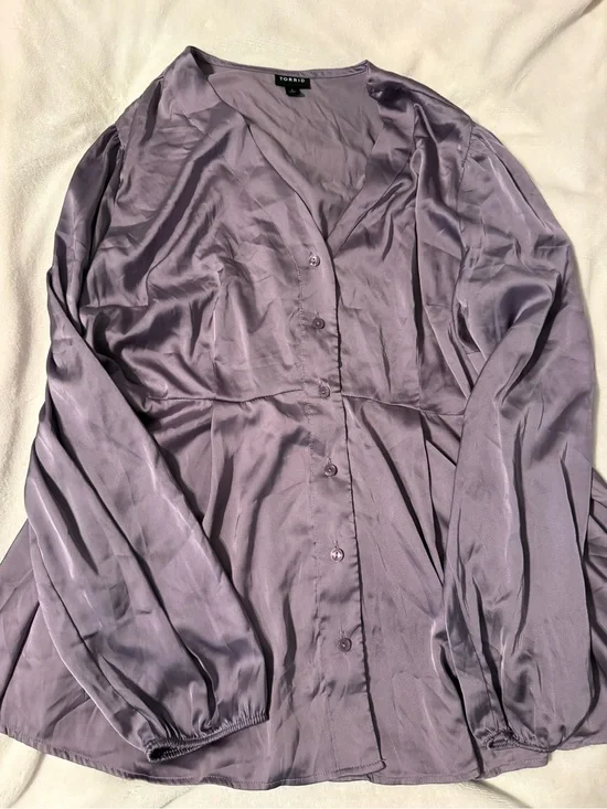 torrid Lavender Satin-Look Button Down Shirt