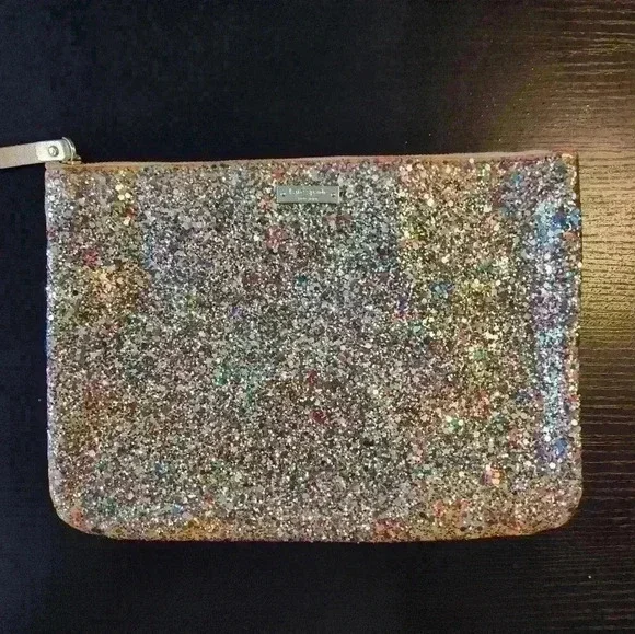 Kate Spade Gia Pouch/Clutch