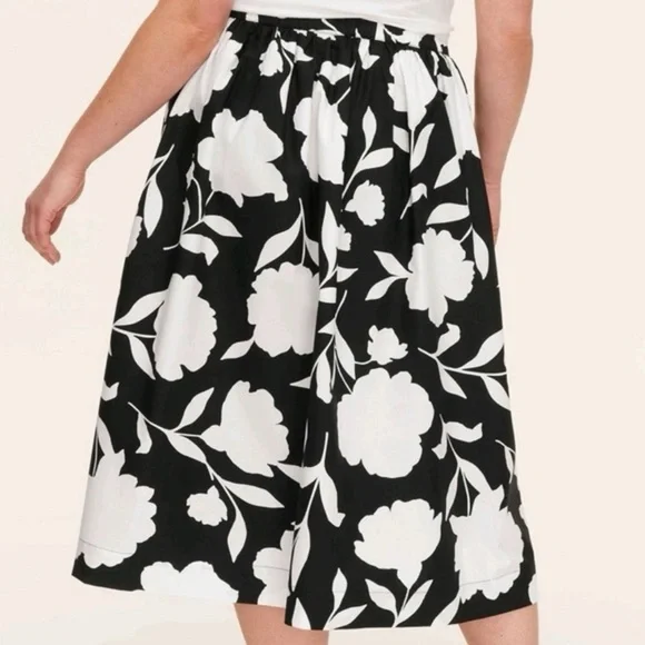 Kate Spade Black and White Floral A-Line Skirt