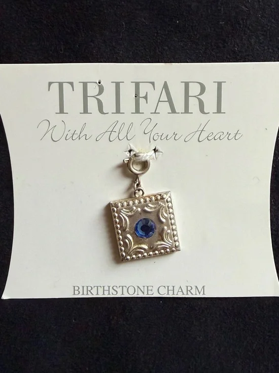Trifari September Birthstone Sapphire Blue Charm Silver Tone Bracelet Pendant 1”
