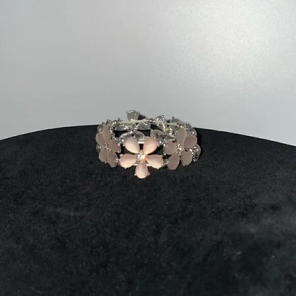 Pink Flower Rhinestone Stretch Bracelet