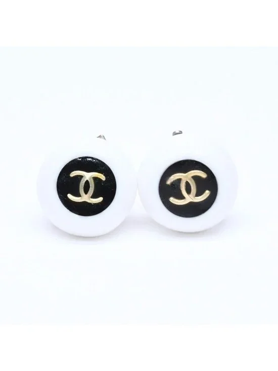 Chanel CC Logo Earrings 96 Resin Metal White Black Bicolor