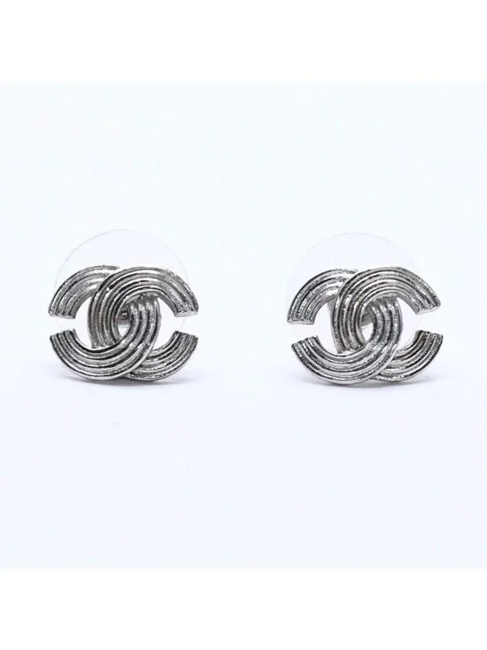 Chanel CC Logo Earrings 00 Metal Silver