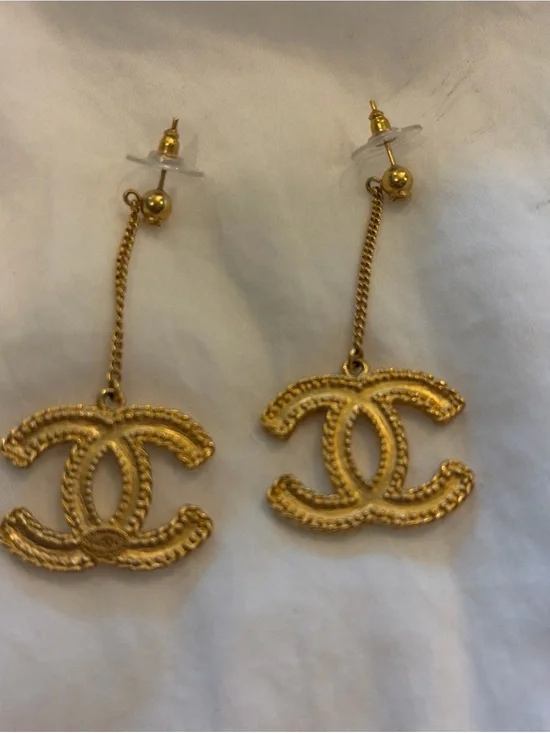CHANEL Gold Double C Drop Chain Earrings