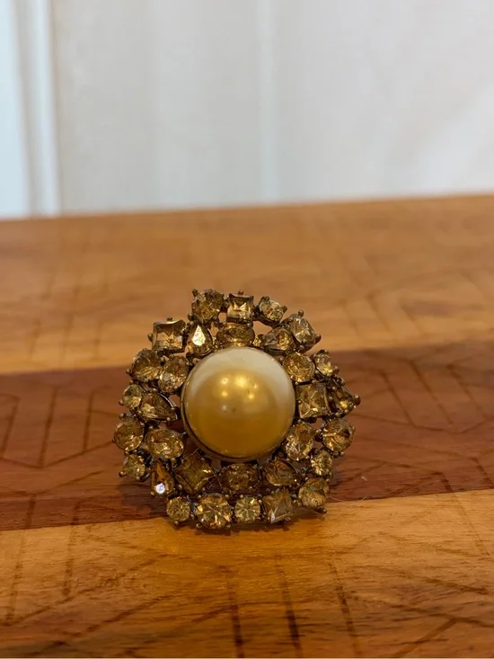 Juicy Couture Gold-Tone Pearl & Crystal Ring