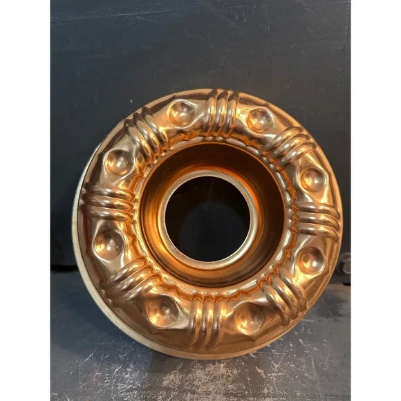 Vintage Copper Tone Aluminum Bundt Cake Pan Ornate Fluted Ring Mold 8.5 Inch‎
