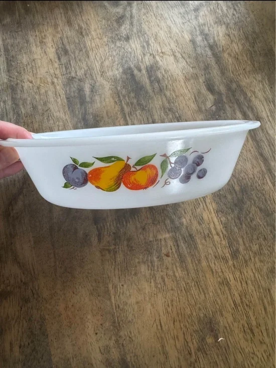 Vintage White Fruit Pattern Casserole Dish - White