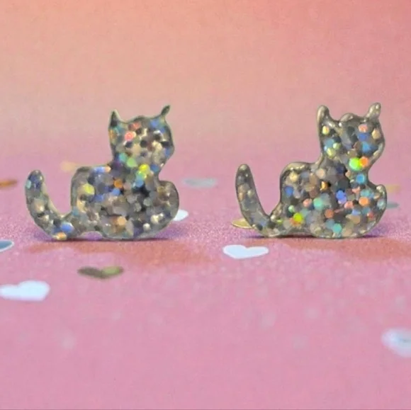 🔴5/$25🔴Glittery Cat Earrings