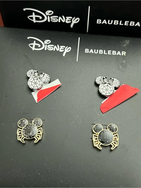 Disney Kids Mickey Spider & Web Stud Earring Set - Black & Gold