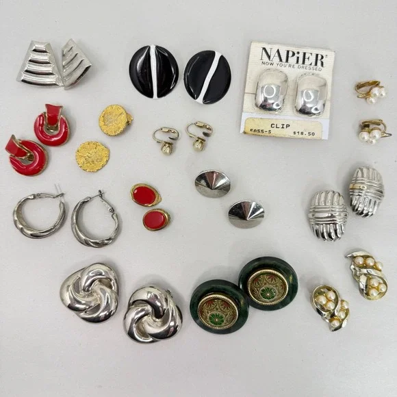 Vintage Earring‎ Lot 14 Pairs Clip On Napier Silver Tone Red Enamel Faux Pearl