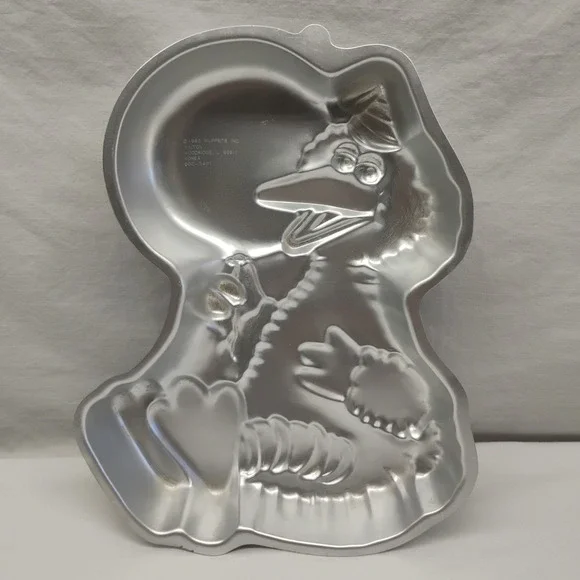 Big Bird Sesame Street Aluminum Cake Pan Mold circa 1983 Wilton 502-3401 Vintage