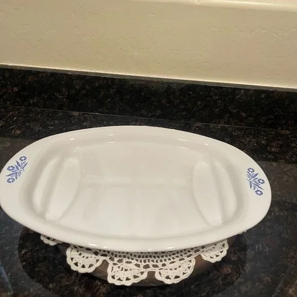 CorningWare Blue Cornflower P-19 Oval Roaster