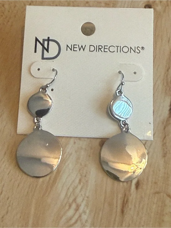 NWT. New Directions. Silver Disk Dangle Earring.