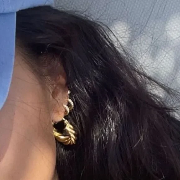 Gold twist earrings
