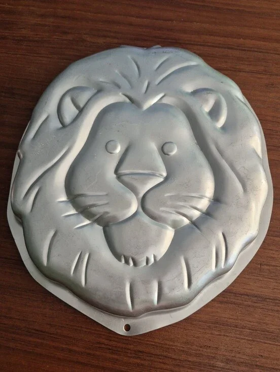Wilton Lion Face Cake Pan